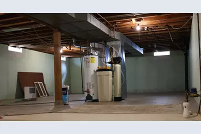 905 16th Street SW, Austin, MN 55912 - Photo 17