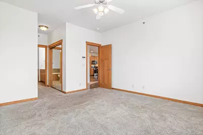 4185 Centerville Road, Vadnais Heights, MN 55127 - Photo 21