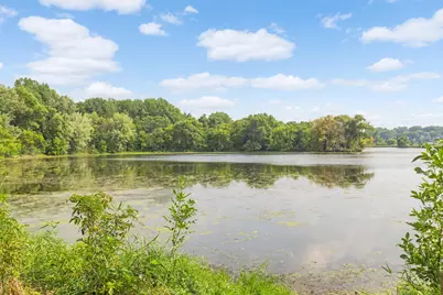 8944 Neill Lake Road #142B, Eden Prairie, MN 55347 - Photo 33