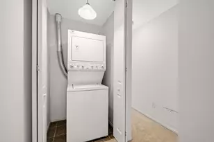 8944 Neill Lake Rd, Eden Prairie, MN 55347 - Photo 19