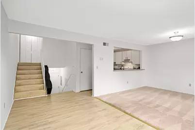 8944 Neill Lake Road #142B, Eden Prairie, MN 55347 - Photo 3