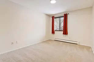 4009 Heritage Hills Dr, Bloomington, MN 55437 - Photo 19