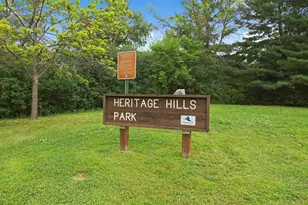 4009 Heritage Hills Dr, Bloomington, MN 55437 - Photo 27