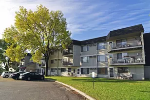 4009 Heritage Hills Dr, Bloomington, MN 55437 - Photo 33