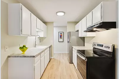 4009 Heritage Hills Drive #202, Bloomington, MN 55437 - Photo 5