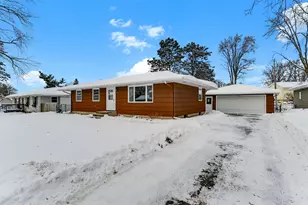 8416 Meadow Lake Road N, New Hope, MN 55428 - Photo 5