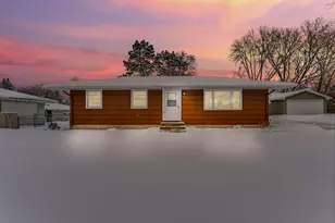 8416 Meadow Lake Road N, New Hope, MN 55428 - Photo 21