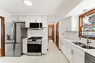 8416 Meadow Lake Road N, New Hope, MN 55428 - Photo 7