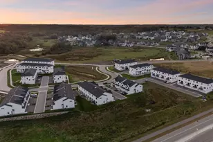 10377 Birchwood Cir, Victoria, MN 55318 - Photo 5