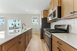 10377 Birchwood Cir, Victoria, MN 55318 - Photo 9