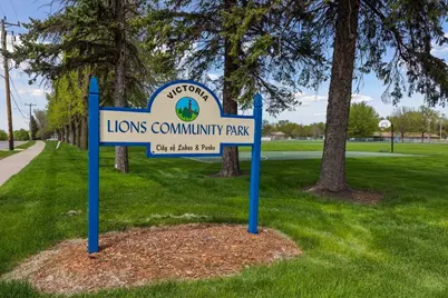 10377 Birchwood Circle, Victoria, MN 55318 - Photo 35