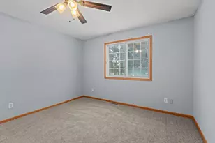 1844 Mockingbird Ave, Shakopee, MN 55379 - Photo 25