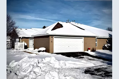 1907 Oak Tree Lane #C, Austin, MN 55912 - Photo 1