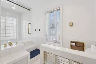 1721 Humboldt Ave S, Minneapolis, MN 55403 - Photo 23