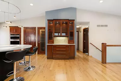 400 Oakland Place NE #9, Austin, MN 55912 - Photo 15