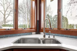 400 Oakland Pl NE, Austin, MN 55912 - Photo 5