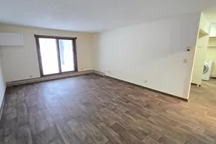 35 Nathan Ln N, Plymouth, MN 55441 - Photo 13