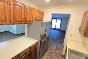 35 Nathan Ln N, Plymouth, MN 55441 - Photo 13