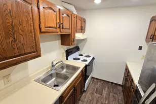 35 Nathan Ln N, Plymouth, MN 55441 - Photo 13