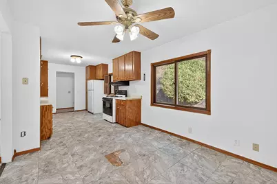 617 Broadway, Carver, MN 55315 - Photo 5