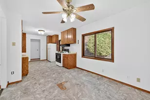 617 Broadway, Carver, MN 55315 - Photo 5