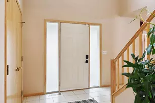 12634 Hilloway Rd W, Minnetonka, MN 55305 - Photo 15