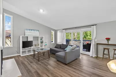 8945 Preserve Boulevard, Eden Prairie, MN 55347 - Photo 7