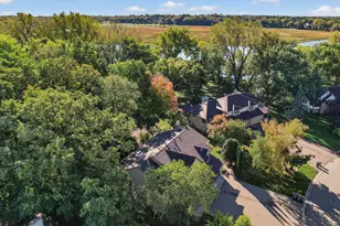 8945 Preserve Blvd, Eden Prairie, MN 55347 - Photo 49