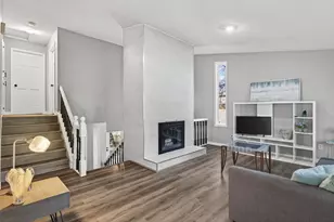 8945 Preserve Blvd, Eden Prairie, MN 55347 - Photo 5