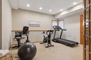 9624 Wyoming Terrace S, Bloomington, MN 55438 - Photo 49