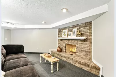 6170 Dallas Lane N, Plymouth, MN 55446 - Photo 37