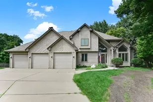 6170 Dallas Ln N, Plymouth, MN 55446 - Photo 1