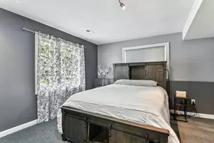 6170 Dallas Ln N, Plymouth, MN 55446 - Photo 41