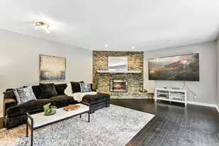 6170 Dallas Ln N, Plymouth, MN 55446 - Photo 17