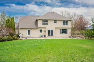 8048 Marsh Creek Alcove, Woodbury, MN 55125 - Photo 45