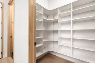 505 Oak St N, Fargo, ND 58102 - Photo 19