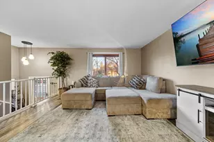 2059 Roe Crest Dr, North Mankato, MN 56003 - Photo 11