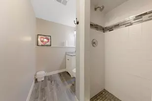 2059 Roe Crest Dr, North Mankato, MN 56003 - Photo 27