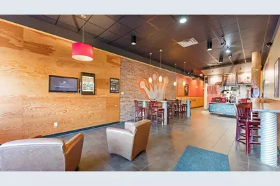 406 Main Street E, Menomonie, WI 54751 - Photo 3