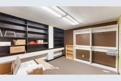 406 Main Street E, Menomonie, WI 54751 - Photo 29