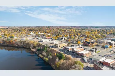 406 Main Street E, Menomonie, WI 54751 - Photo 43