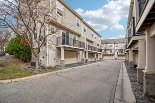 8322 Labont Way, Eden Prairie, MN 55344 - Photo 5