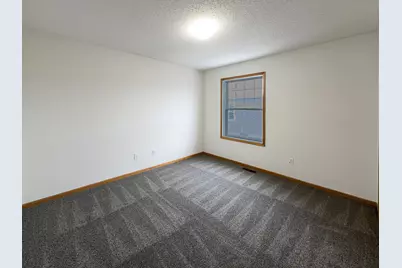 8322 Labont Way, Eden Prairie, MN 55344 - Photo 13