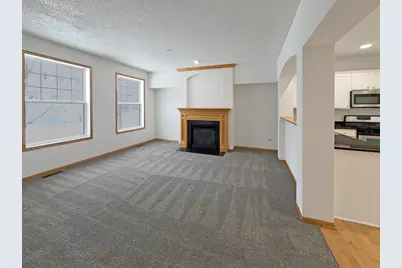 8322 Labont Way, Eden Prairie, MN 55344 - Photo 3