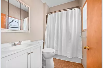 540 Brown Street SW, Hutchinson, MN 55350 - Photo 9