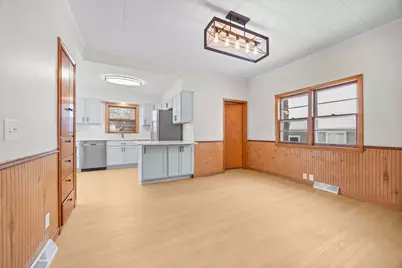 540 Brown Street SW, Hutchinson, MN 55350 - Photo 7