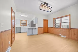 540 Brown St SW, Hutchinson, MN 55350 - Photo 7