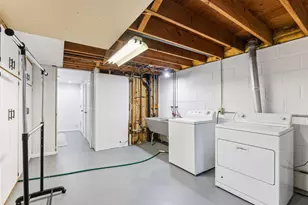 2300 W 95th St, Bloomington, MN 55431 - Photo 29