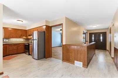 2300 W 95th Street, Bloomington, MN 55431 - Photo 7