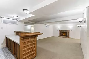 2300 W 95th St, Bloomington, MN 55431 - Photo 23